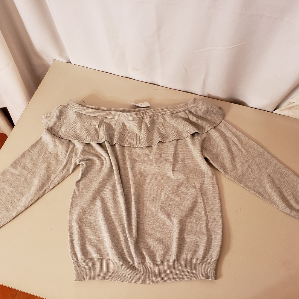 GRAY OFF THE SHOULDER OR ON  BLOUSE INDIGO ROSE XL P2